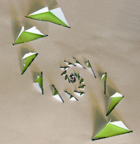 Paper sculpture using the double set of spirals