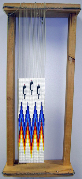 Contemporary bead loom